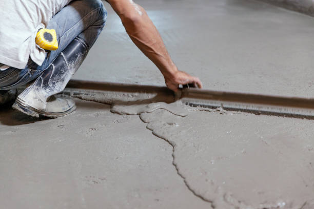 Best Commercial Concrete Contractor  in Cave Spring, VA